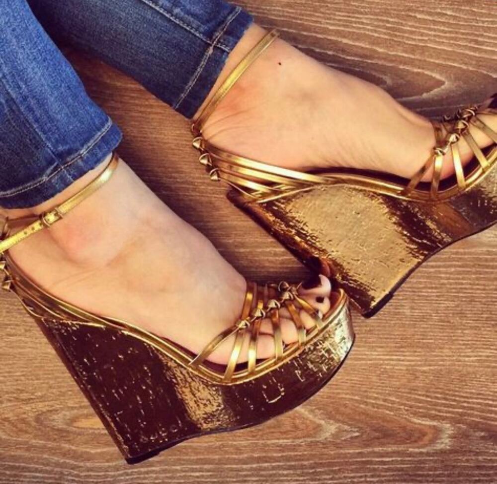 Gucci Gold Wedge Platform Sandals, Size 9/39